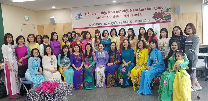 mai nha chi em viet o xu kim chi