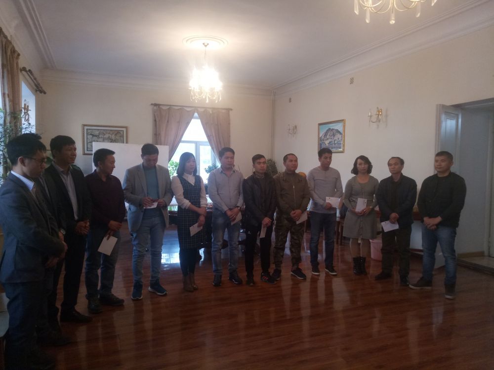 ra mat ban lanh dao hoi huu nghi venezuela viet nam