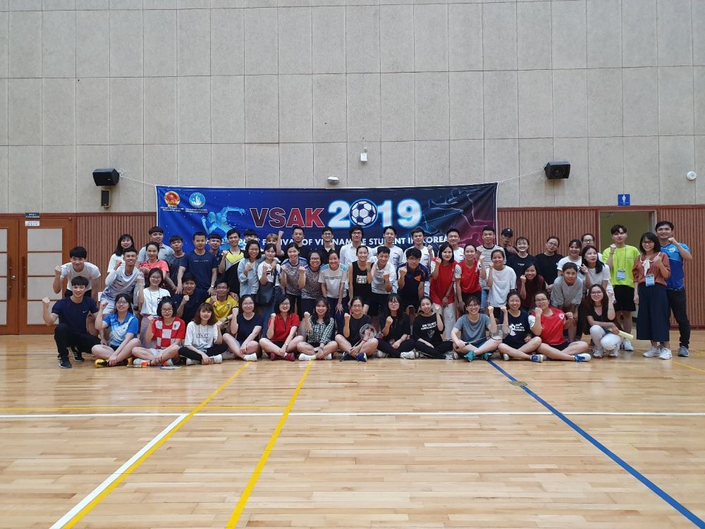 Giải cầu lông do các sinh viên Việt Nam tại Hàn Quốc tổ chức tại Đại học Chung-Ang Hàn Quốc Xây dựng và nâng cao bản lĩnh chính trị cho du học sinh