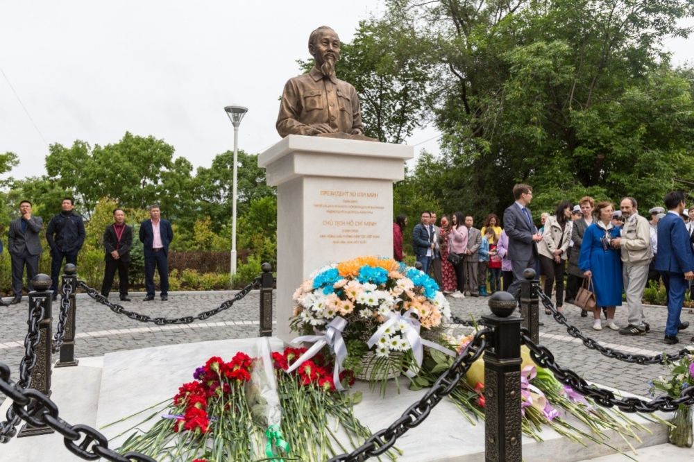 Quảng trường Hồ Chí Minh ở Vladivostok - Nơi giao thoa của tình hữu nghị Việt - Nga