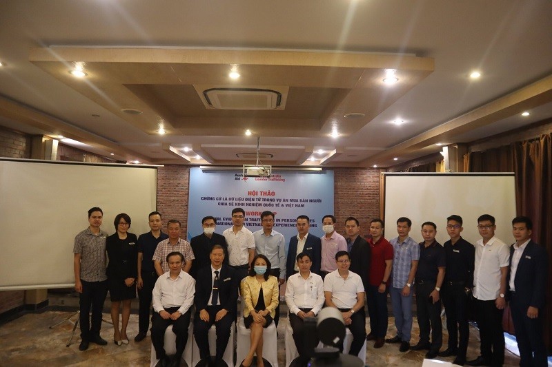 Trong 2 ngày 7-8/10/2021, tại Hà Nội đã diễn ra Hội thảo về chứng cứ là dữ liệu điện tử trong vụ án mua bán người - Kinh nghiệm quốc tế và Việt Nam.