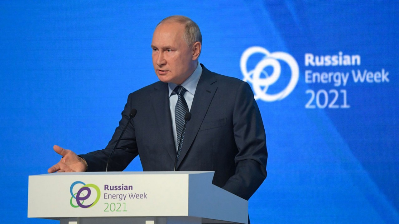 Tổng thống Nga Vladimir Putin phát biểu tại phiên họp toàn thể diễn đàn Tuần Năng lượng Nga ngày 13/10. (Nguồn: kremlin.ru) Tổng thống Nga Vladimir Putin phát biểu tại phiên họp toàn thể diễn đàn Tuần Năng lượng Nga ngày 13/10. (Nguồn: kremlin.ru)