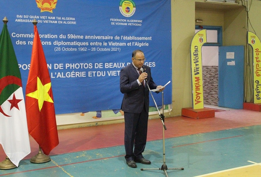 Triển lãm ảnh về vẻ đẹp danh thắng Việt Nam và Algeria