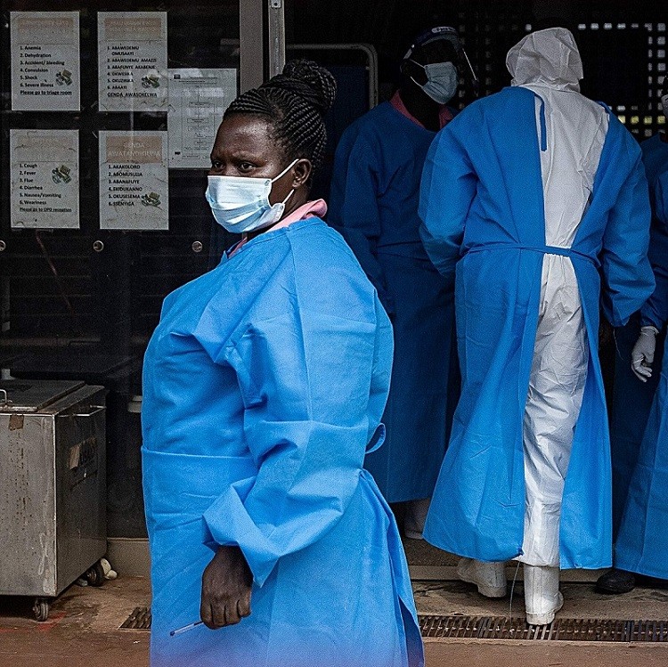 Uganda thông báo dịch Ebola bùng phát vào ngày 20/9 sau khi một trường hợp nhiễm chủng virus hiếm gặp được phát hiện tại thị trấn Mubende, miền Trung. (Nguồn: Getty Images) Uganda thông báo dịch Ebola bùng phát vào ngày 20/9 sau khi một trường hợp nhiễm chủng virus hiếm gặp được phát hiện tại thị trấn Mubende, miền Trung. (Nguồn: Getty Images)