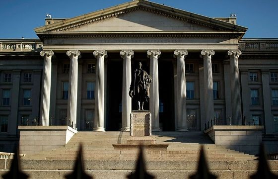 Tổng thống Trump khiến người Mỹ bị tăng tiền nợ hàng nghìn tỷ USD/năm