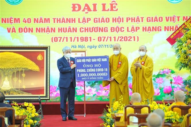 Chủ tịch nước Nguyễn Xuân Phúc: Phật giáo Việt Nam gắn liền với lịch sử dân tộc Chủ tịch nước Nguyễn Xuân Phúc: Phật giáo Việt Nam gắn liền với lịch sử dân tộc