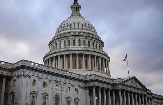 Tổng thống Mỹ ký ban hành gói ngân sách nhằm tránh chính phủ đóng cửa