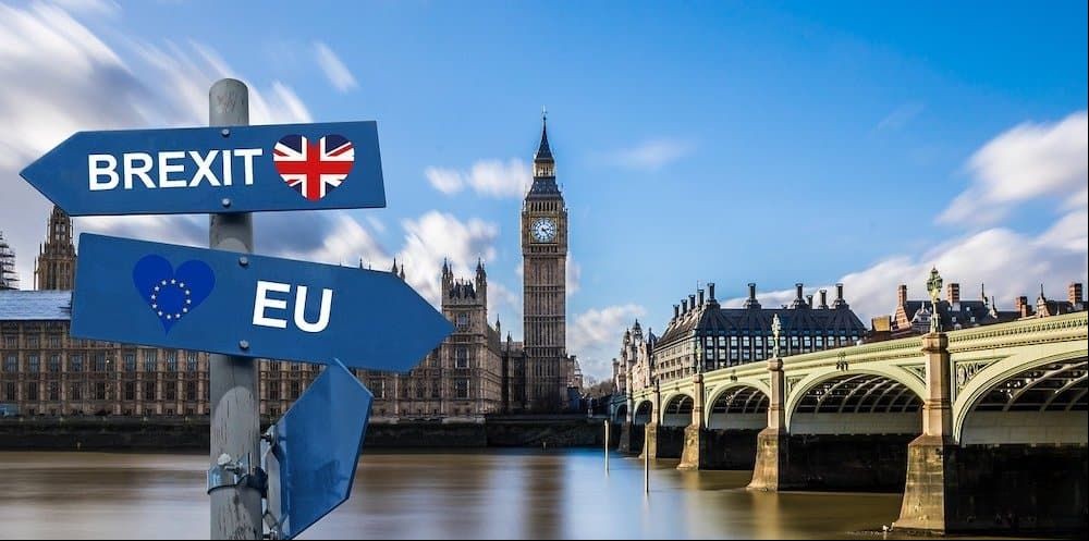 Kinh tế Anh rơi vào vùng xoáy khủng hoảng, 'vũ khí' của London phản tác dụng, lỗi tại Brexit?