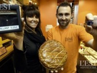 Ăn bánh ngọt, trúng kim cương