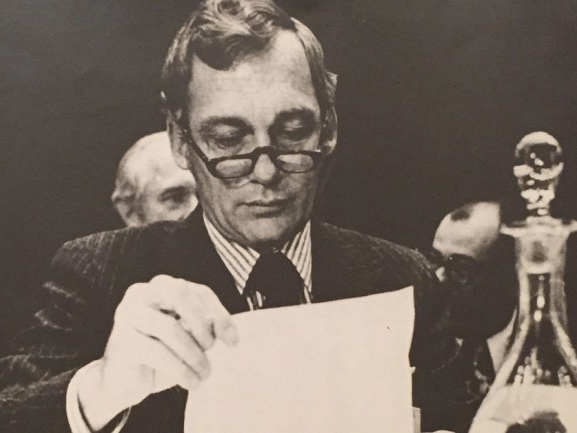 Nhà ngoại giao không nói dối