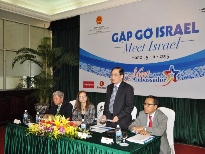 Ngoại vụ địa phương: Đi vào chiều sâu và thực chất