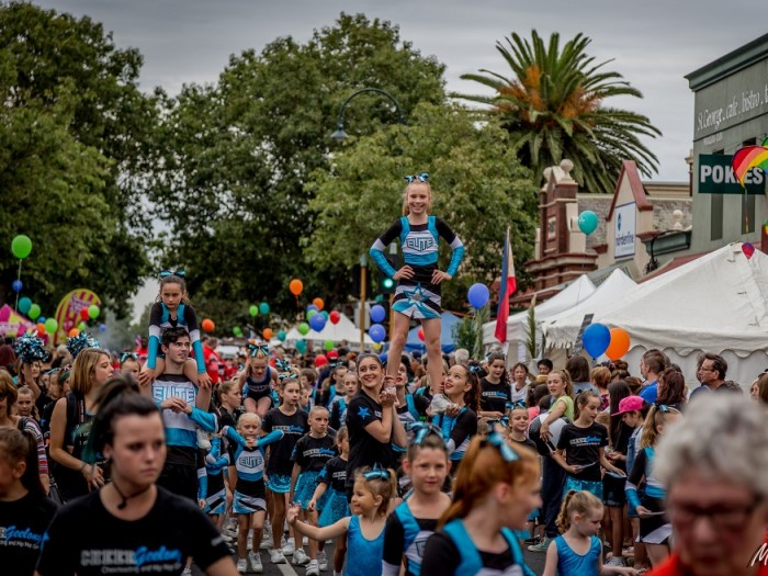 Cuộc sống muôn màu ở Australia