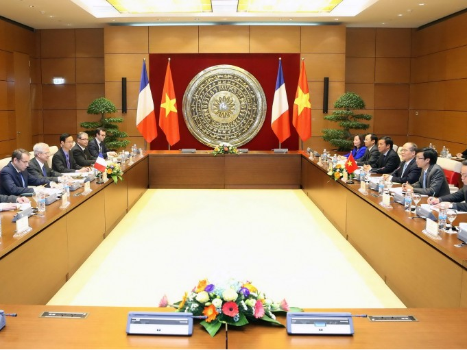 Quốc hội Pháp tích cực ủng hộ Việt Nam đảm bảo an ninh trên biển