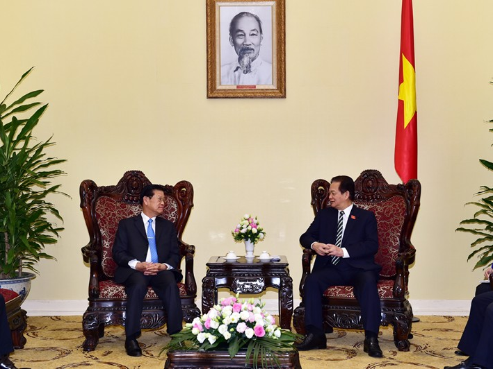 Thúc đẩy đưa nhiều dự án Việt-Lào hoạt động hiệu quả