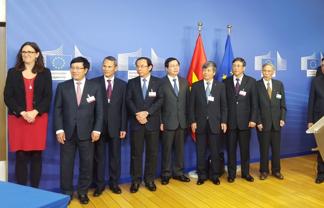 Hướng tới Quan hệ Đối tác và Hợp tác toàn diện