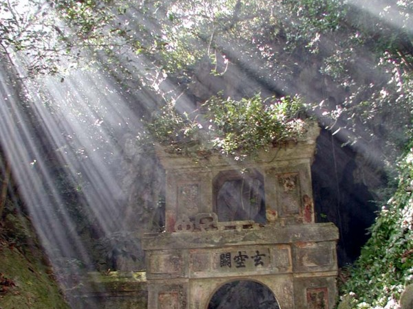 Ngũ Hành Sơn - 5 viên ngọc sáng