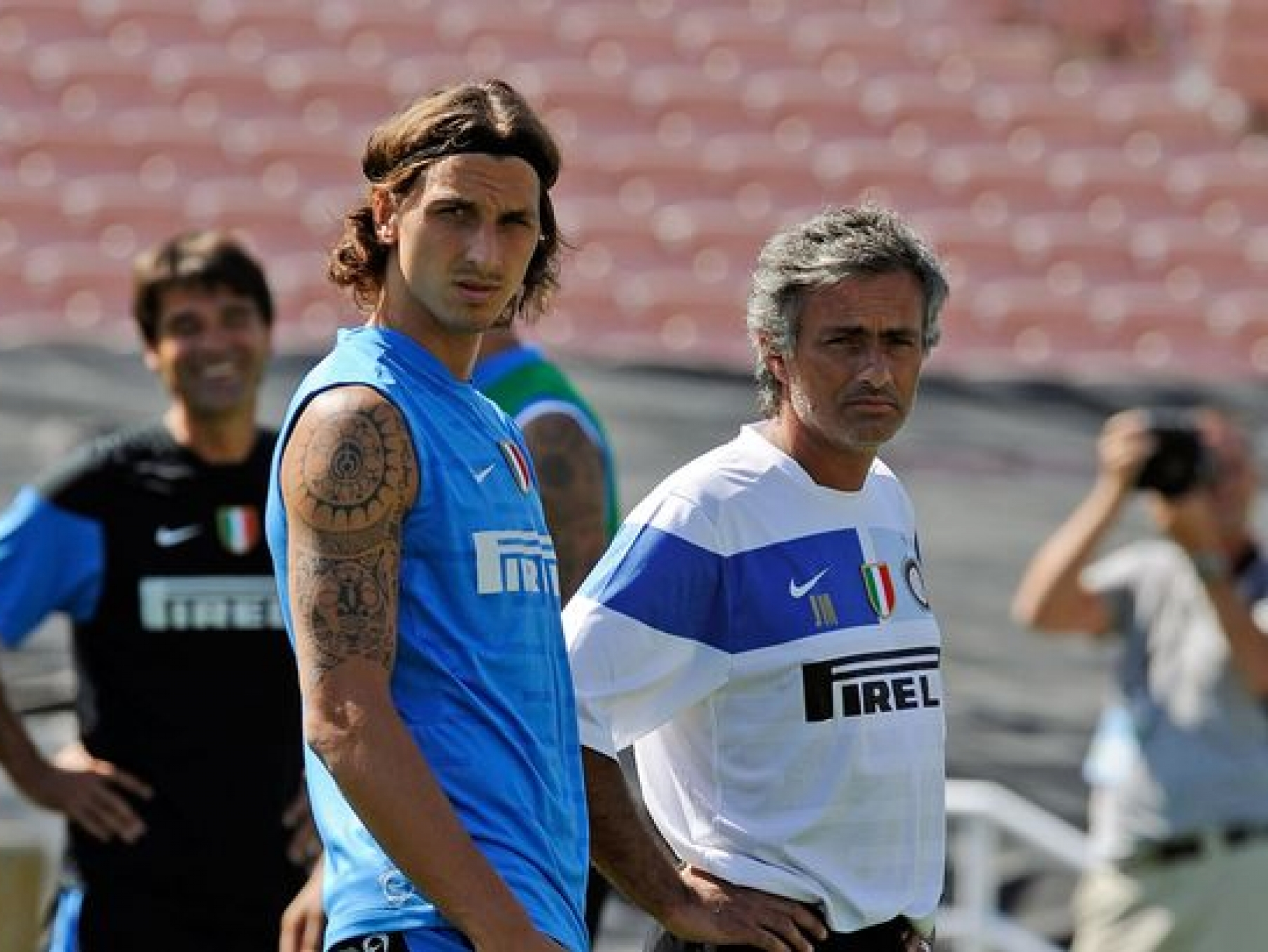 Ibrahimovic sẽ gia nhập Man Utd trong 48 giờ tới