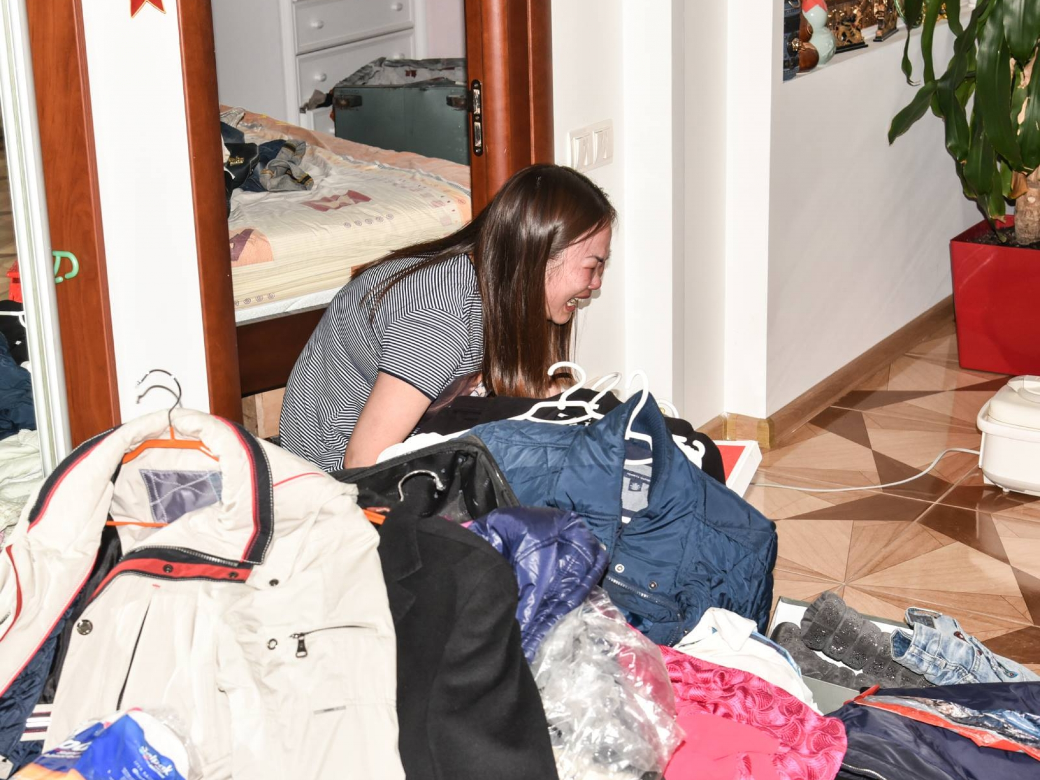 Bà con người Việt ở Ukraine bị tịch thu tài sản vô cớ