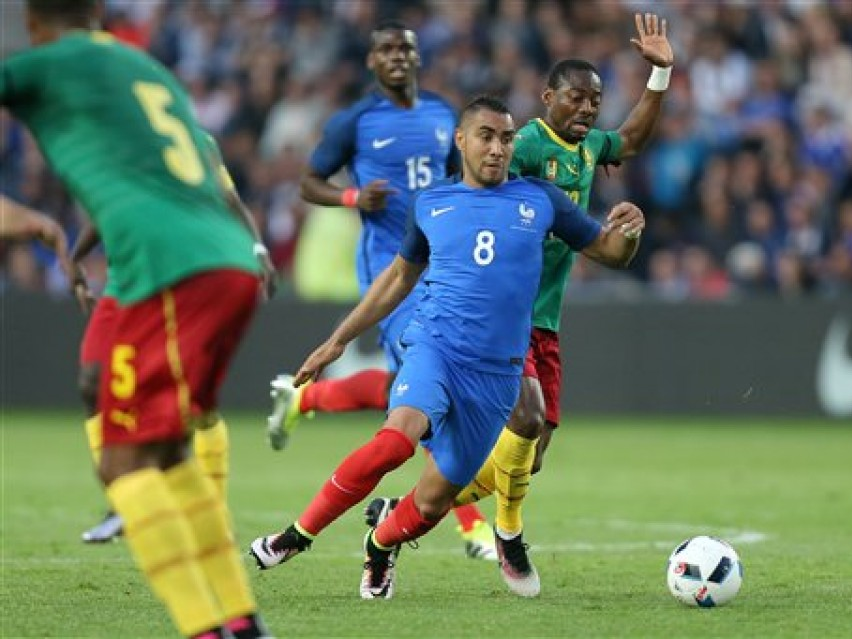 “Kẻ bỏ đi” trở thành “vị cứu tinh”