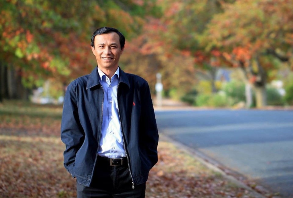 dich covid 19 nguoi viet o nuoc ngoai nen ve hay khong ve