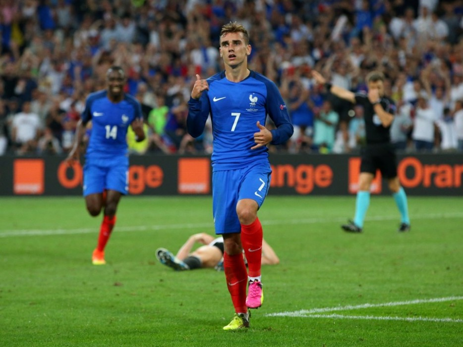 Lập cú đúp, Griezman đưa Pháp vào Chung kết