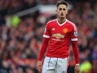 trai tim cua pogba khong huong ve man united