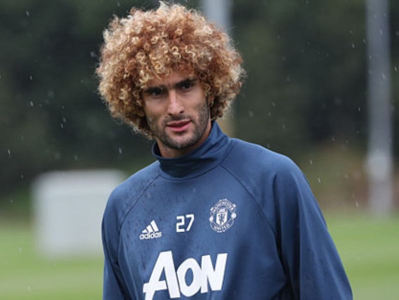 Chuyển nhượng 29/7: Thầy cũ muốn đưa Fellaini rời Man Utd
