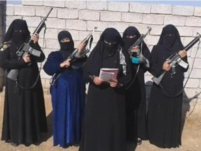 Italy trục xuất phần tử tình nghi liên quan tới IS