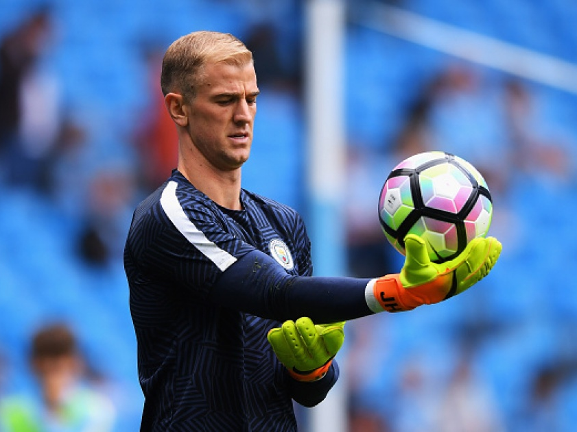 Claudio Bravo sẵn sàng thay thế Joe Hart tại Man City
