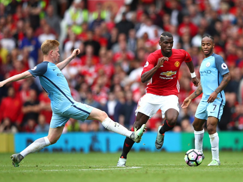 Ibrahimovic động viên Pogba trước bão chỉ trích