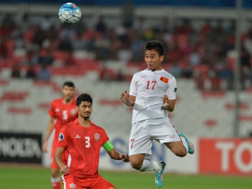 Người hùng U19 Việt Nam tặng chiến thắng cho người hâm mộ