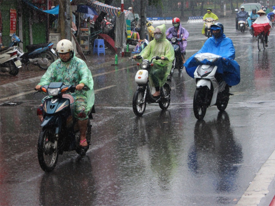 Chiều tối nay Hà Nội chuyển lạnh, mưa rải rác