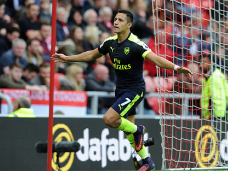 Bản tin tối 2/11: Sao Arsenal có nguy cơ đi tù vị trốn thuế