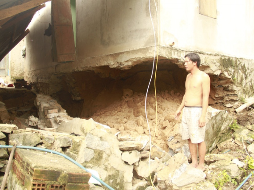 Mưa lũ miền Trung: 21 người chết và mất tích, gần 600 tỷ đồng mất trắng