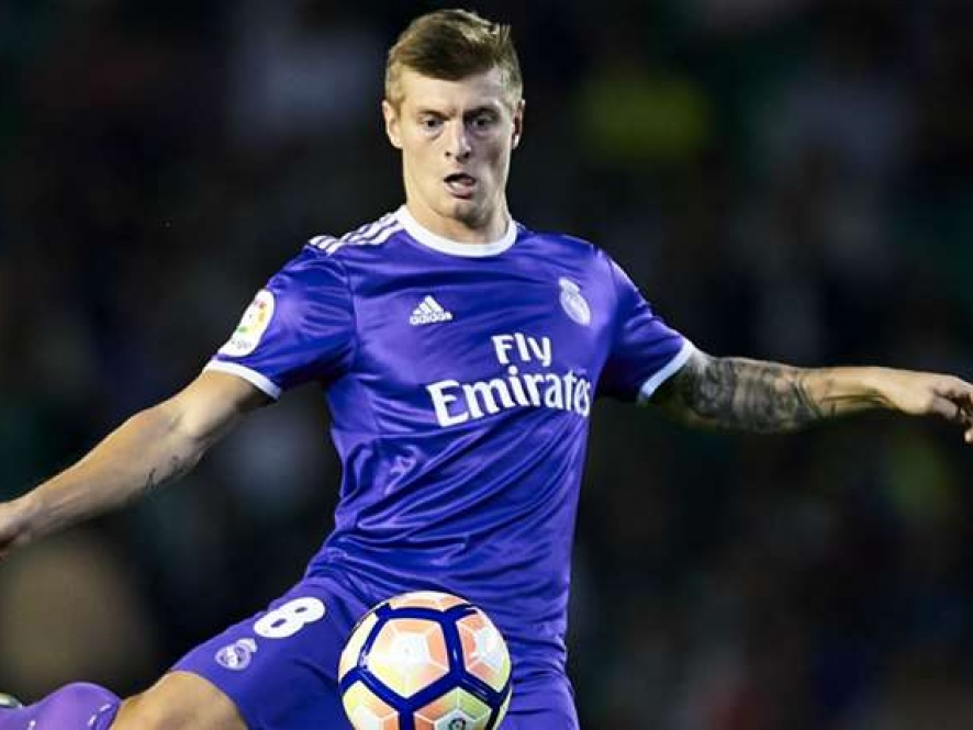Real Madrid lo lắng khi Kroos nghỉ 2 tháng