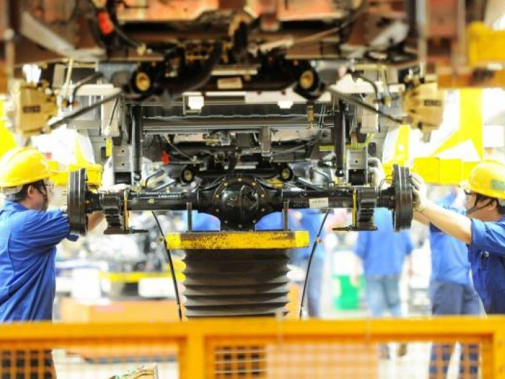 Doanh số bán ô tô của Trung Quốc tăng kỷ lục