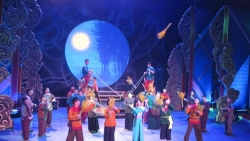 Nỗ lực 'kéo' công chúng đến với nghệ thuật truyền thống