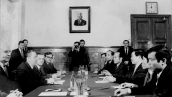 NHÀ NGOẠI GIAO KỂ CHUYỆN. Hồi ức và bài học về người thầy Nguyễn Cơ Thạch