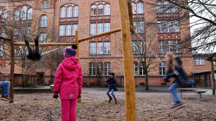 Trẻ em bị bỏ quên trong đại dịch Covid-19?