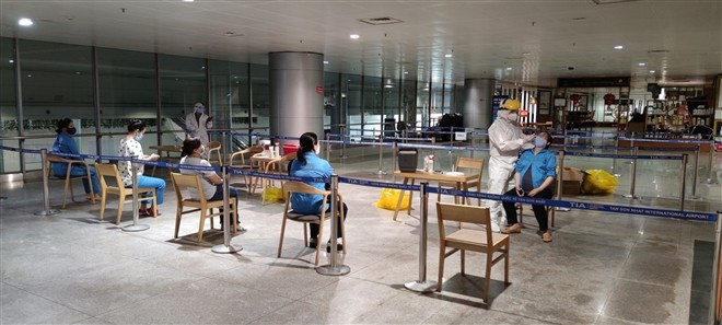 Theo thông tin của Bộ Y tế, tính đến 6h ngày 2/4, Không có ca mắc mới, hơn 51.200 người Việt Nam đã tiêm vaccine phòng Covid-19 Theo thông tin của Bộ Y tế, tính đến 6h ngày 2/4, Không có ca mắc mới, hơn 51.200 người Việt Nam đã tiêm vaccine phòng Covid-19