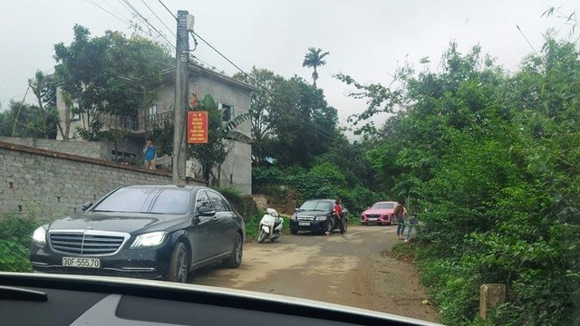 Giá bất động sản: Thực ảo lẫn lộn