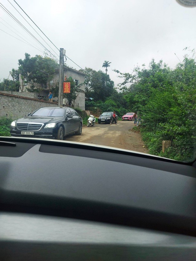 Các nhà đầu tư đổ về các địa phương ven Hà Nội tìm mua bất động sản. (Nguồn: Dân trí) Các nhà đầu tư đổ về các địa phương ven Hà Nội tìm mua bất động sản. (Nguồn: Dân trí)