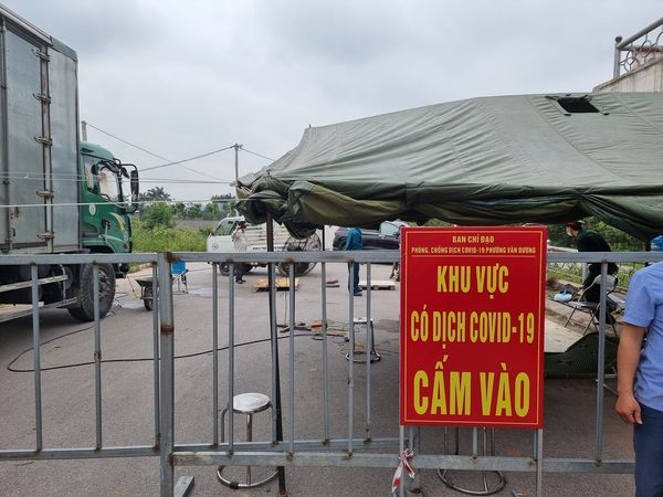 Chỉ trong vòng 10 ngày của đợt dịch mới, Hà Nội đã liên tiếp ghi nhận 94 ca Covid-19 trong cộng đồng Chỉ trong vòng 10 ngày của đợt dịch mới, Hà Nội đã liên tiếp ghi nhận 94 ca Covid-19 trong cộng đồng