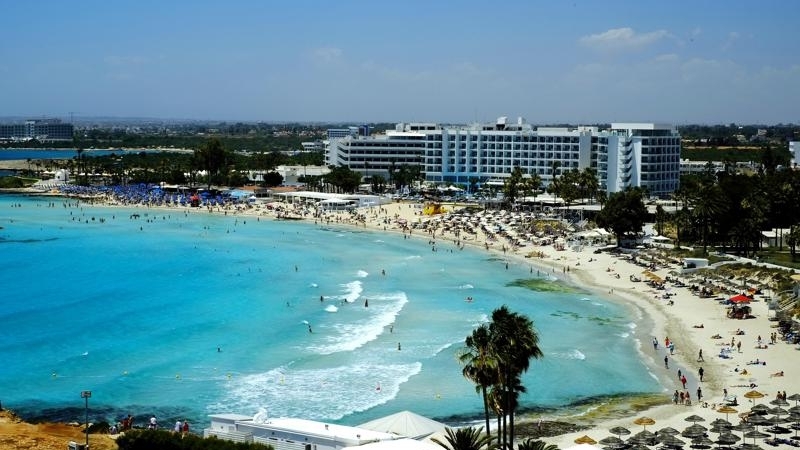 Covid-19: Thế giới dò dẫm mở cửa ngành du lịch