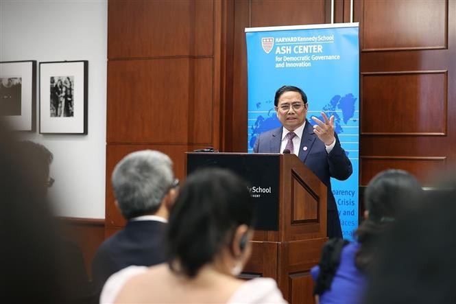 Thủ tướng Phạm Minh Chính phát biểu tại Đại học Harvard. (Nguồn: TTXVN) Thủ tướng Phạm Minh Chính phát biểu tại Đại học Harvard. (Nguồn: TTXVN)