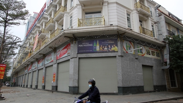 Người lao động trước các đợt 'sóng' Covid-19