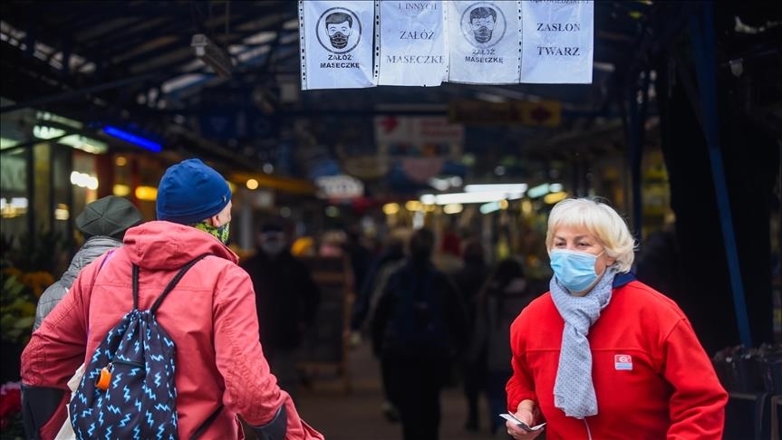 Ba Lan cấp giấy chứng nhận Covid-19 cho công dân của mình sử dụng trong hệ thống của EU từ ngày 1/6. (Nguồn: aa)