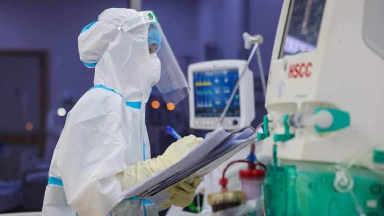 Dịch Covid-19 ở Việt Nam trưa 14/8: TP. Hồ Chí Minh tiêm gần 18.000 liều vaccine Sinopharm trong 1 ngày, nhiều tỉnh miền Trung thêm ca nhiễm