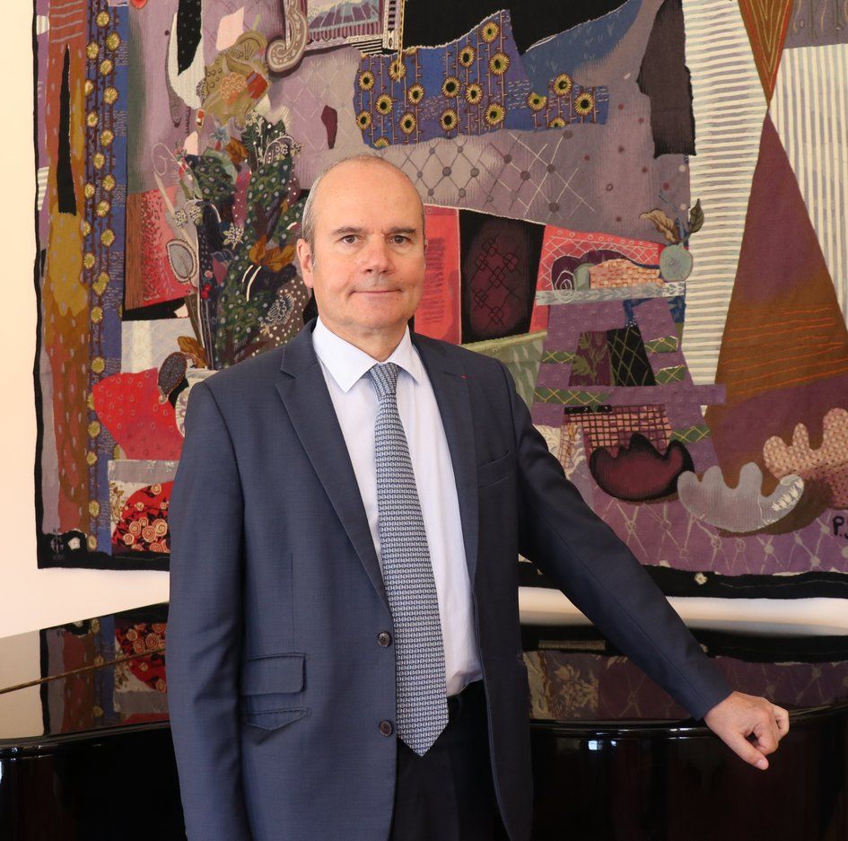 Điều ít biết về Đại sứ đầu tiên của Pháp tại Ấn Độ Dương Thái Bình Dương dieu it biet ve dai su dau tien cua phap tai an do duong thai binh duong