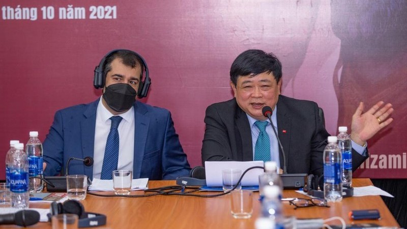 Nhà thơ, nhà tư tưởng vĩ đại Azerbaijan Nizami Ganjavi - Giấy thông hành ra thế giới